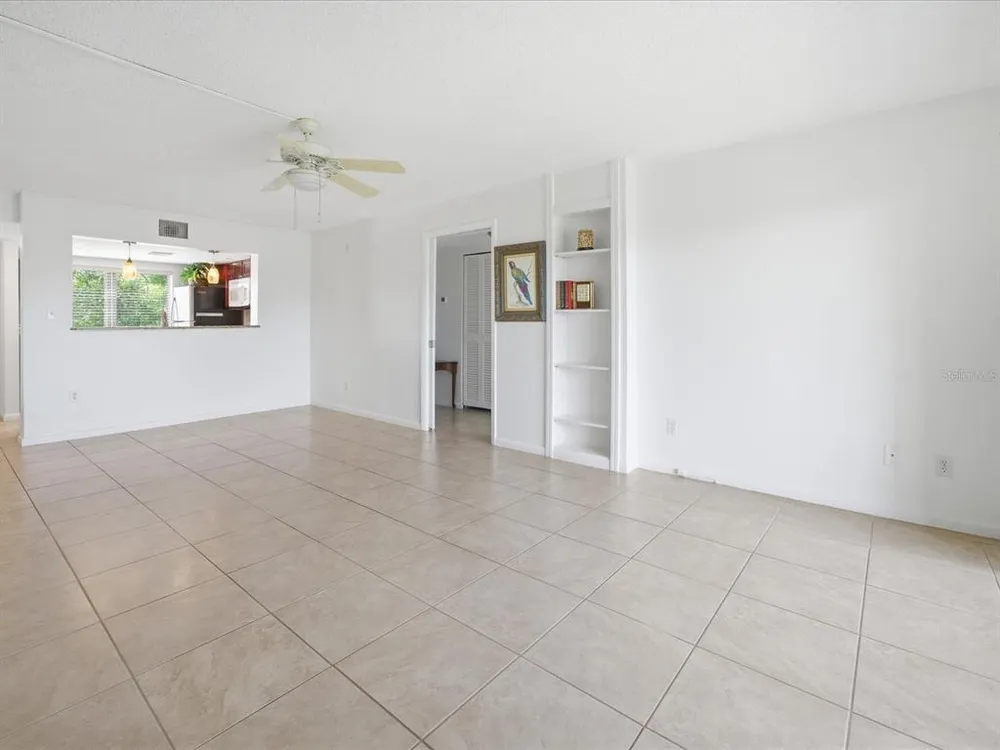 13626 Greenfield Dr, Tampa, FL 33618