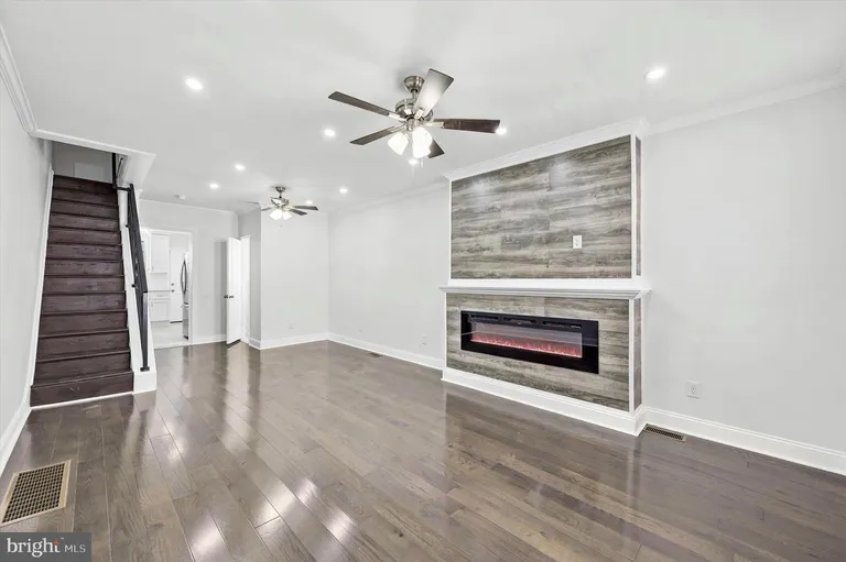 2241 N Hancock St, Philadelphia, PA 19133