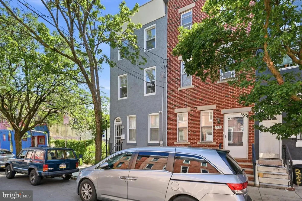 2241 N Hancock St, Philadelphia, PA 19133