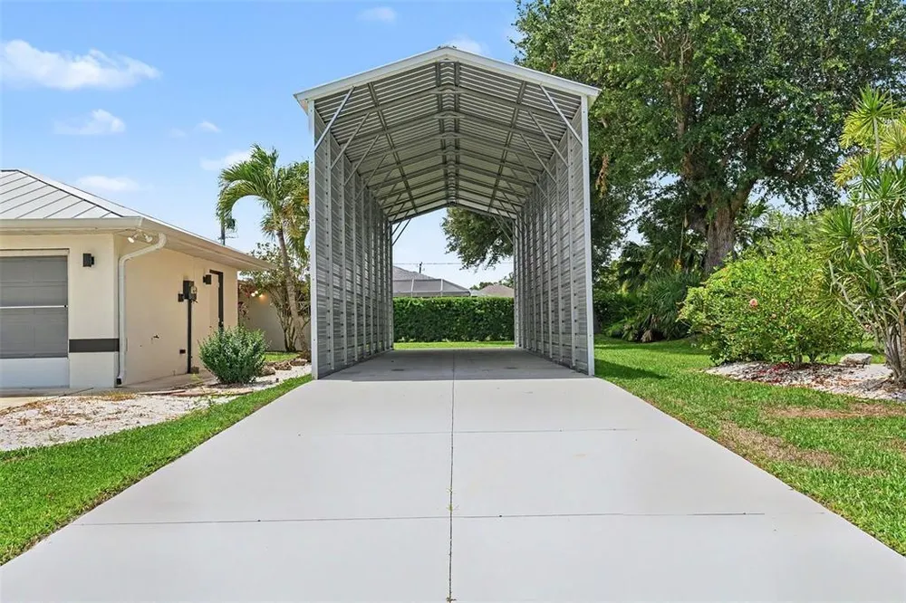 23531 Dunstan Ave, Port Charlotte, FL 33954
