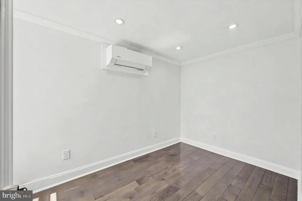 2241 N Hancock St, Philadelphia, PA 19133