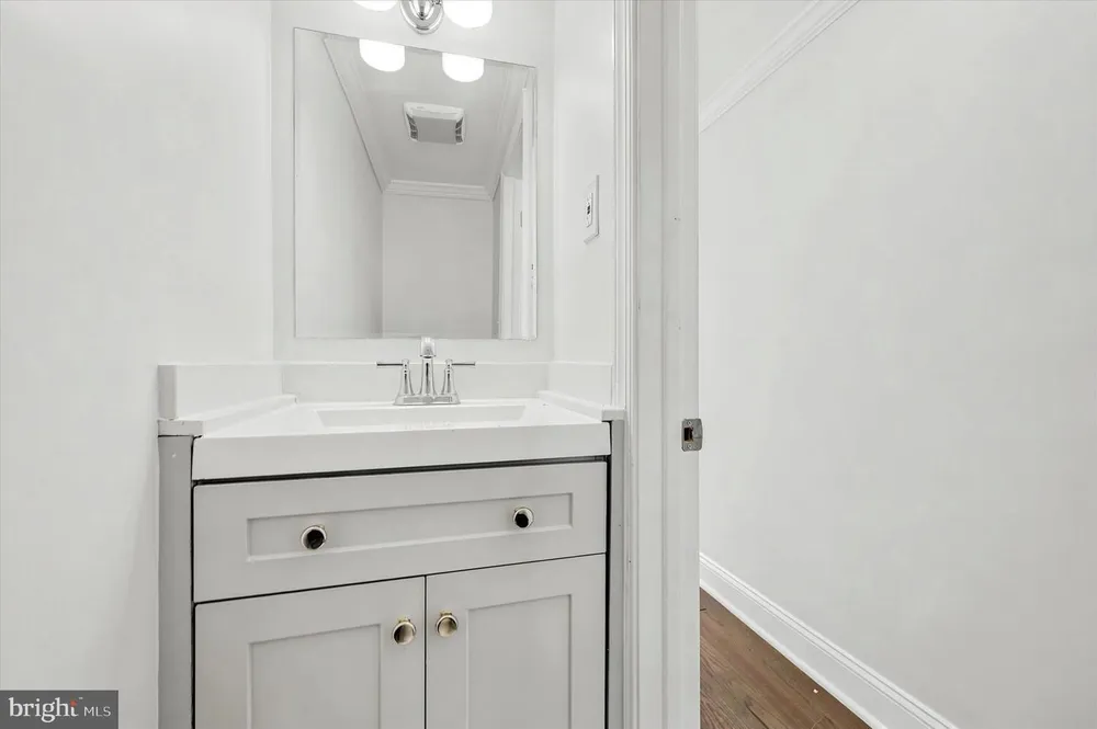2241 N Hancock St, Philadelphia, PA 19133