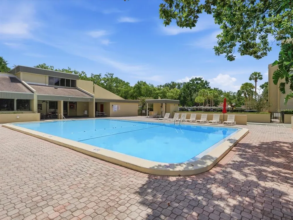 13626 Greenfield Dr, Tampa, FL 33618