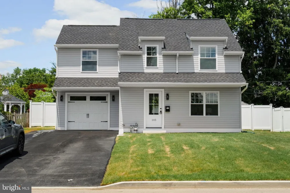 105 Paper Mill Rd, Oreland, PA 19075