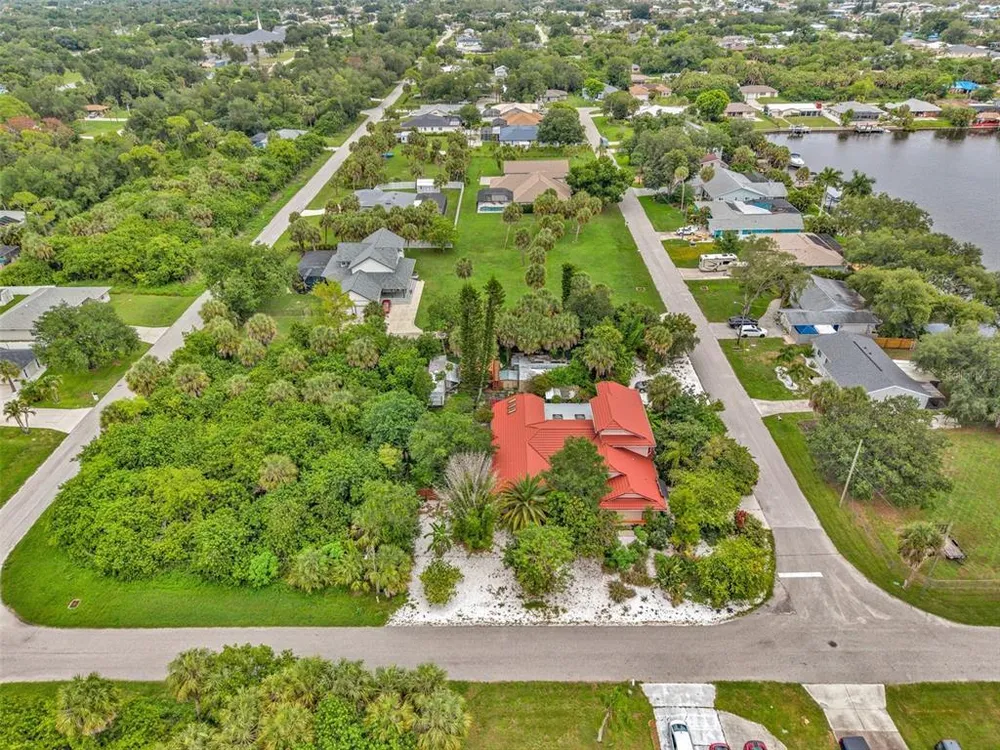 4056 Gingold St, Port Charlotte, FL 33948