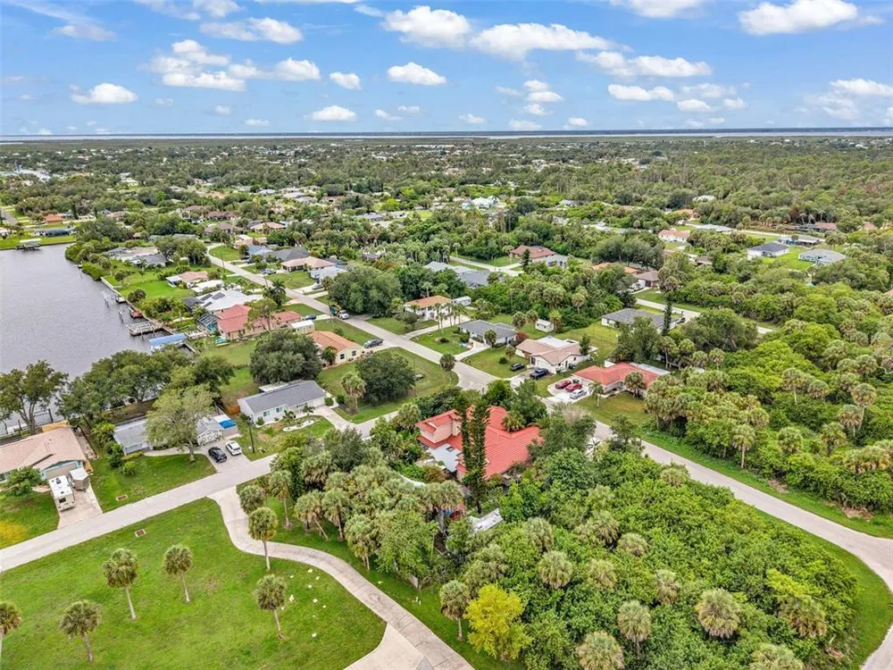4056 Gingold St, Port Charlotte, FL 33948
