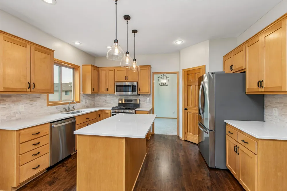19925 English Ct, Farmington, MN 55024