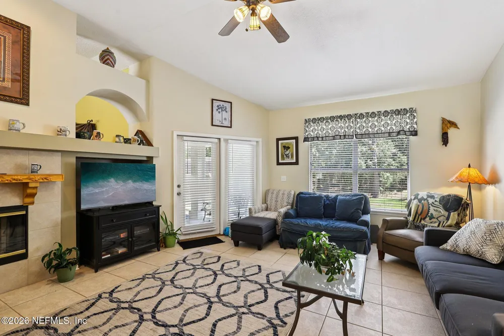 1229 Cactus Cut Rd, Middleburg, FL 32068