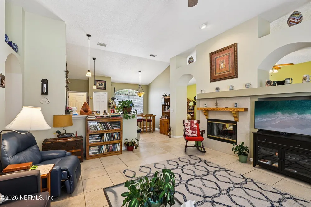 1229 Cactus Cut Rd, Middleburg, FL 32068