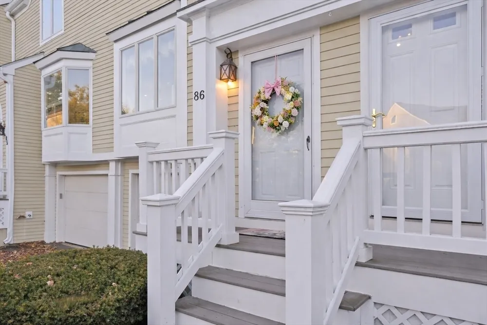 86 Abington Rd, Danvers, MA 01923