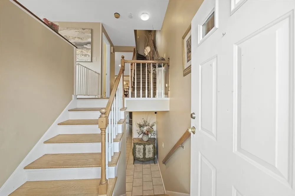 86 Abington Rd, Danvers, MA 01923