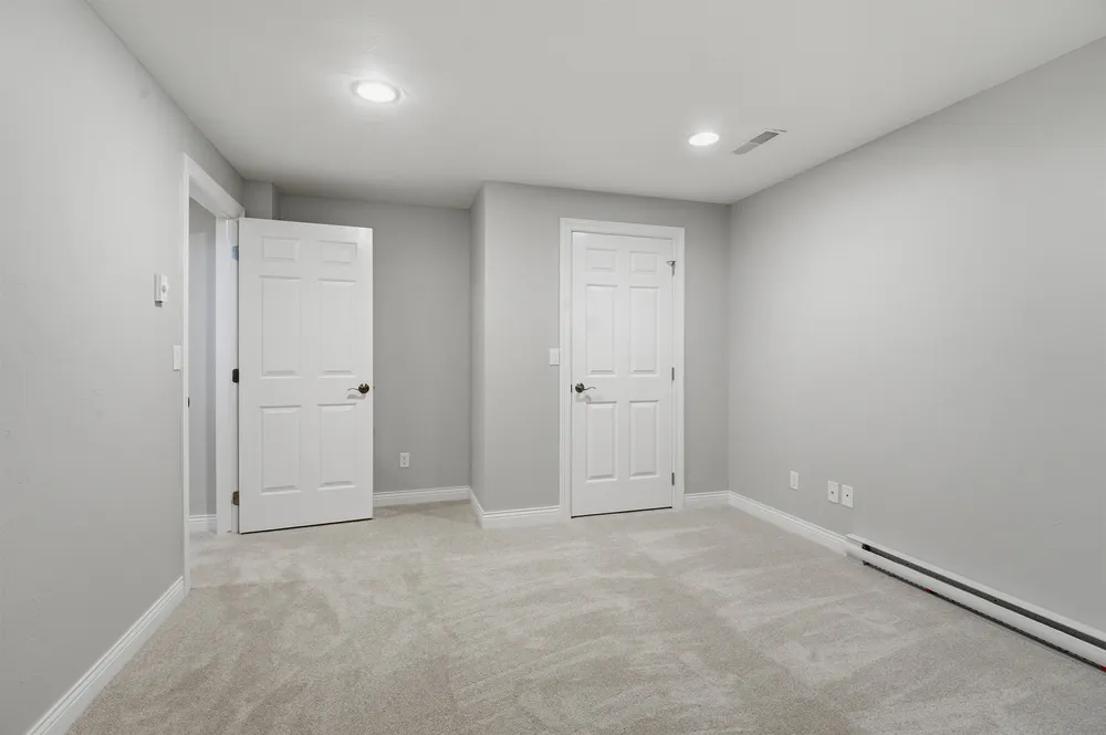 4717 N Tanglewood Dr, Appleton, WI 54913