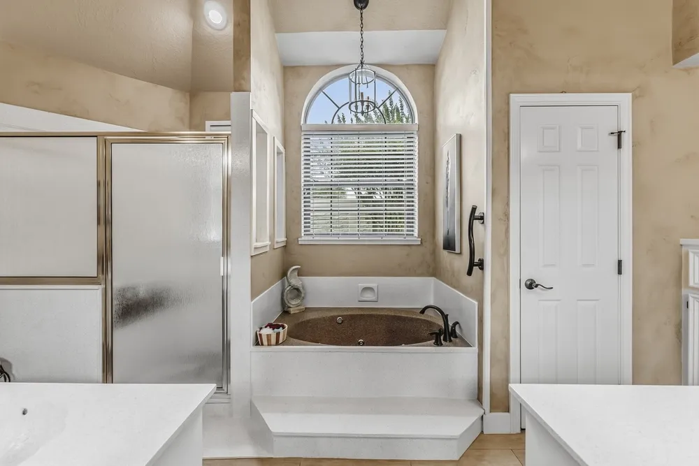 6047 Spring Creek, Spring, TX 77379