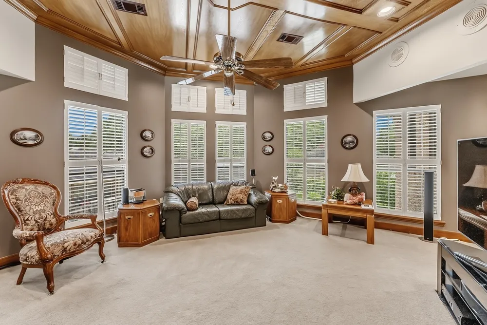 6047 Spring Creek, Spring, TX 77379