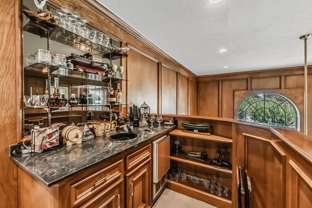 6047 Spring Creek, Spring, TX 77379