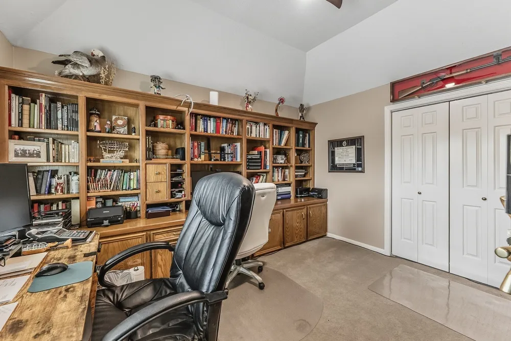 6047 Spring Creek, Spring, TX 77379