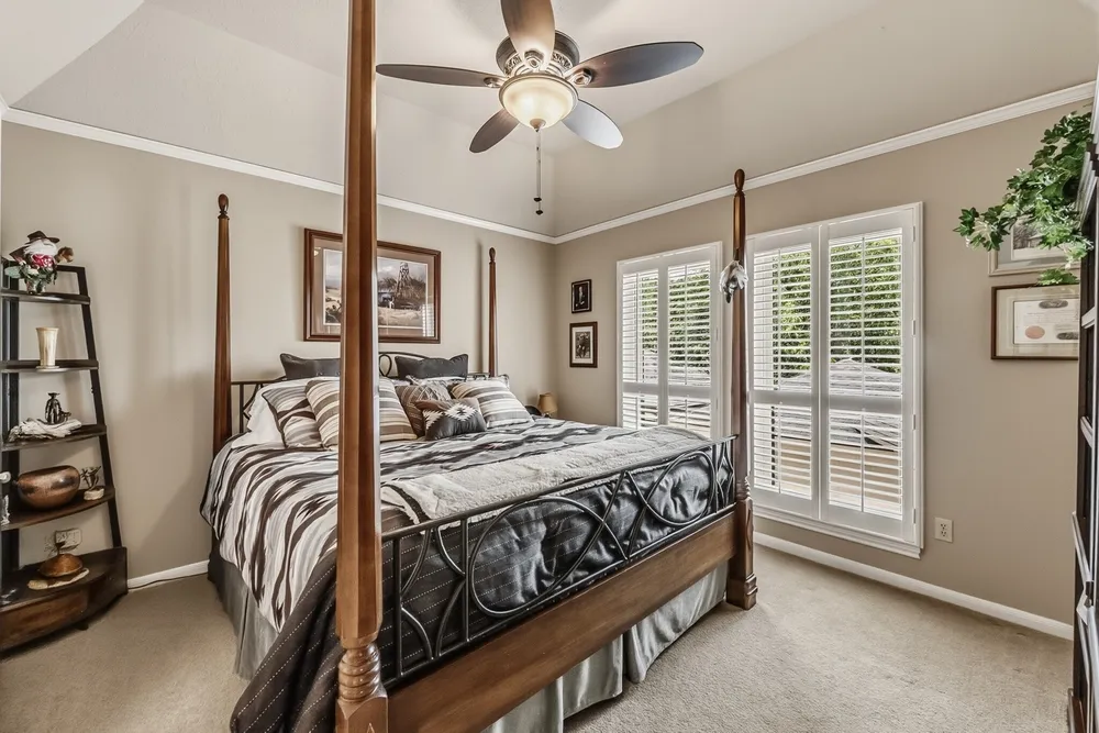 6047 Spring Creek, Spring, TX 77379