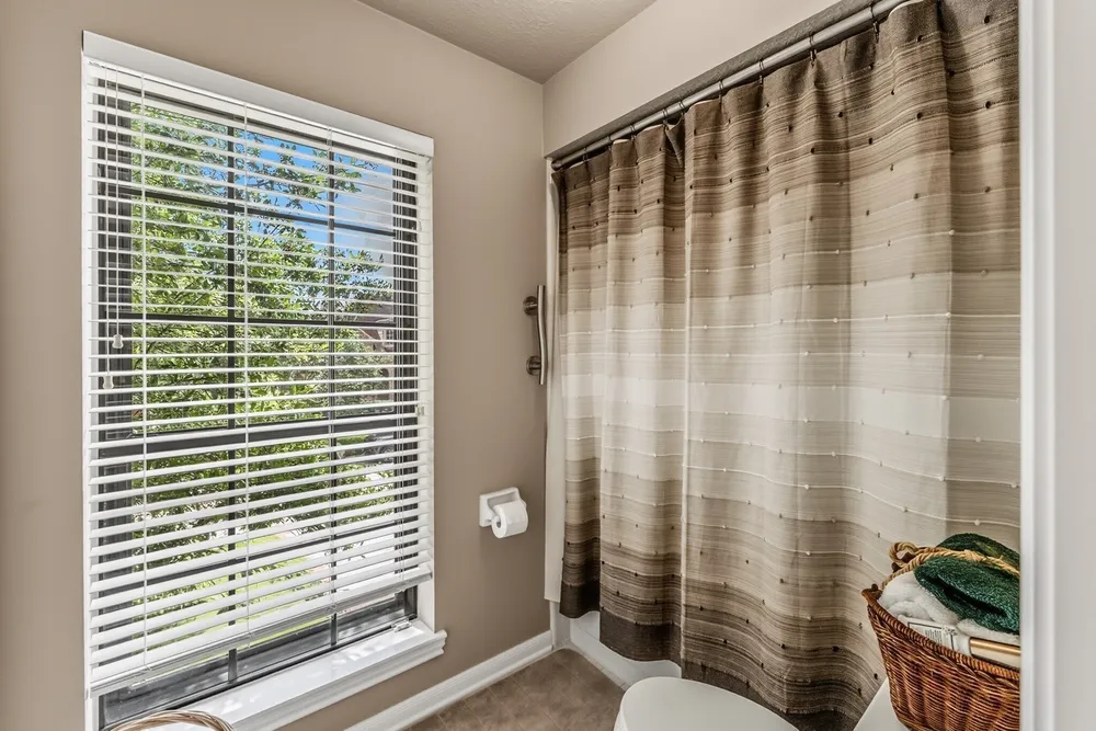 6047 Spring Creek, Spring, TX 77379