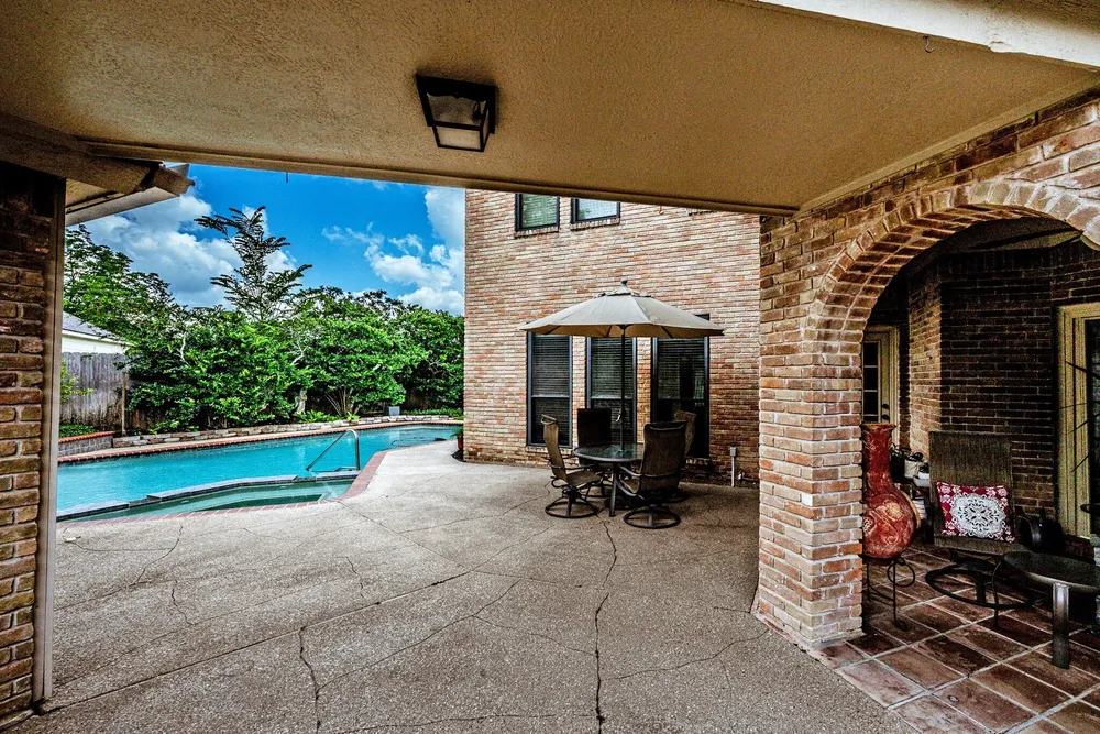 6047 Spring Creek, Spring, TX 77379