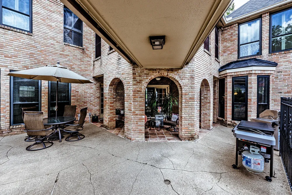 6047 Spring Creek, Spring, TX 77379