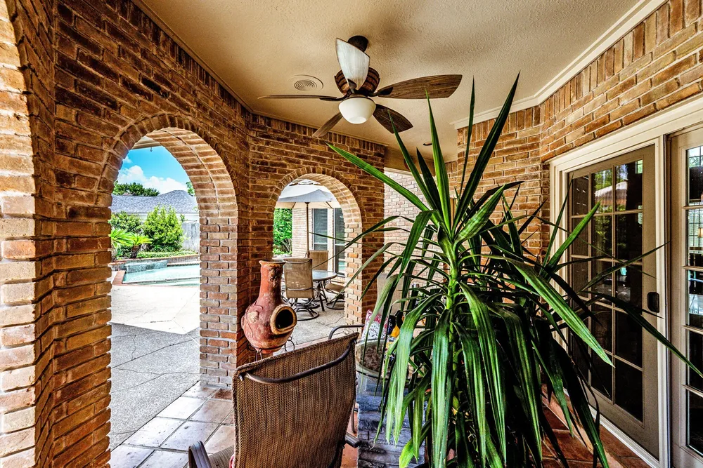 6047 Spring Creek, Spring, TX 77379