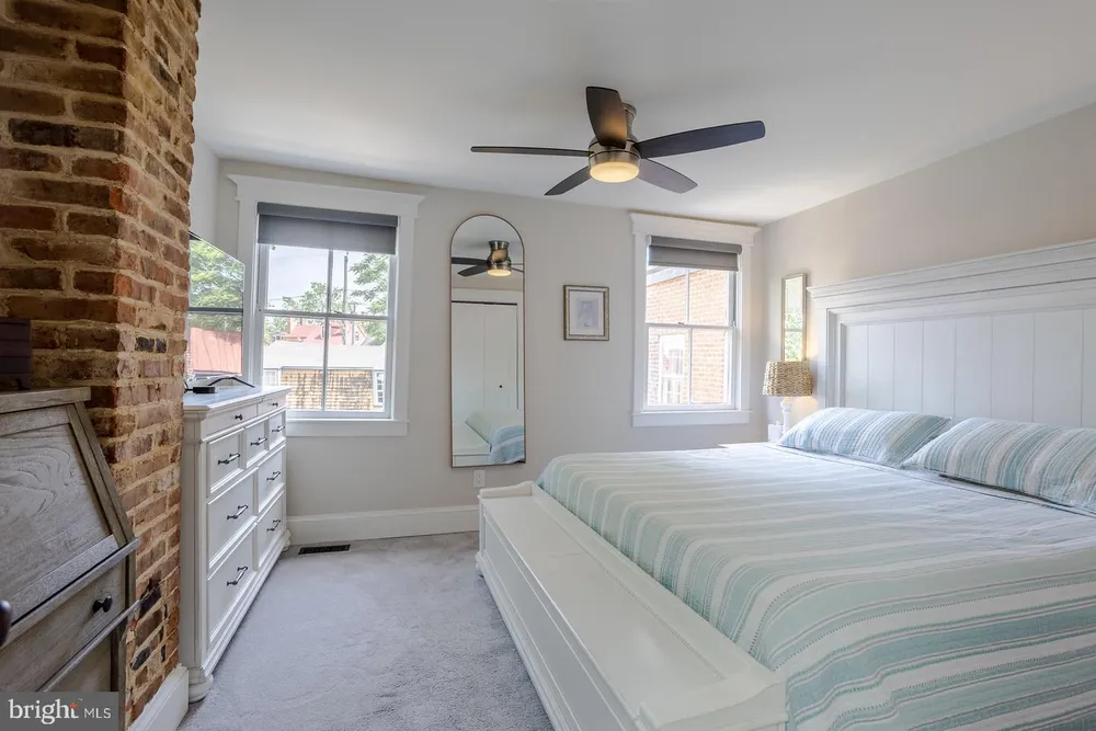 32 Cornhill St, Annapolis, MD 21401