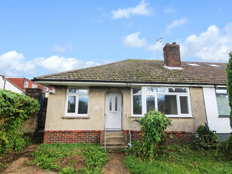Property thumbnail 2 out of 3