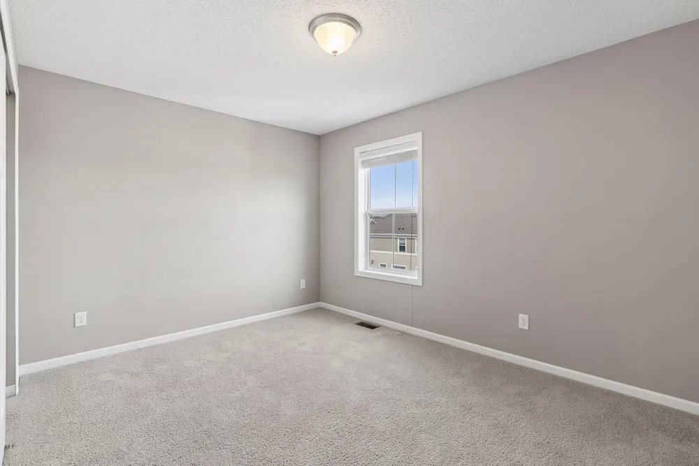 6998 Archer Trail, Inver Grove Heights, MN 55077