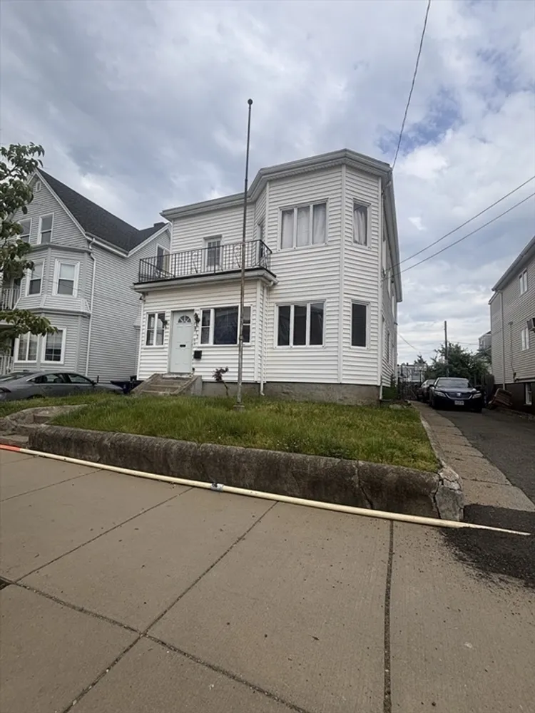 817 Broadway, Revere, MA 02151