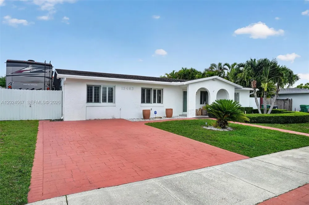 13463 SW 66TH TER, Miami, FL 33183
