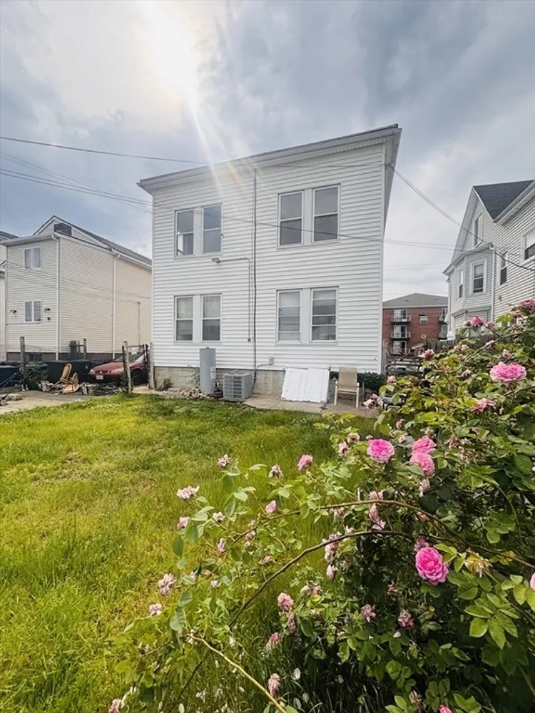 817 Broadway, Revere, MA 02151