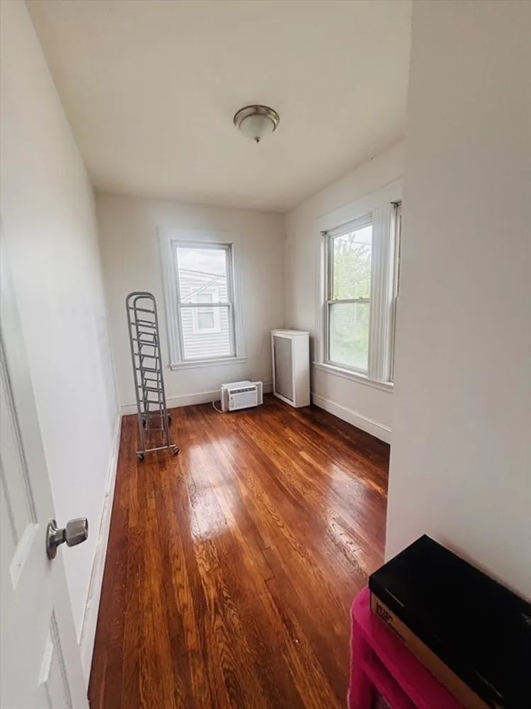 817 Broadway, Revere, MA 02151