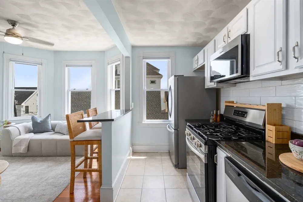 53 Trident Ave, Winthrop, MA 02152