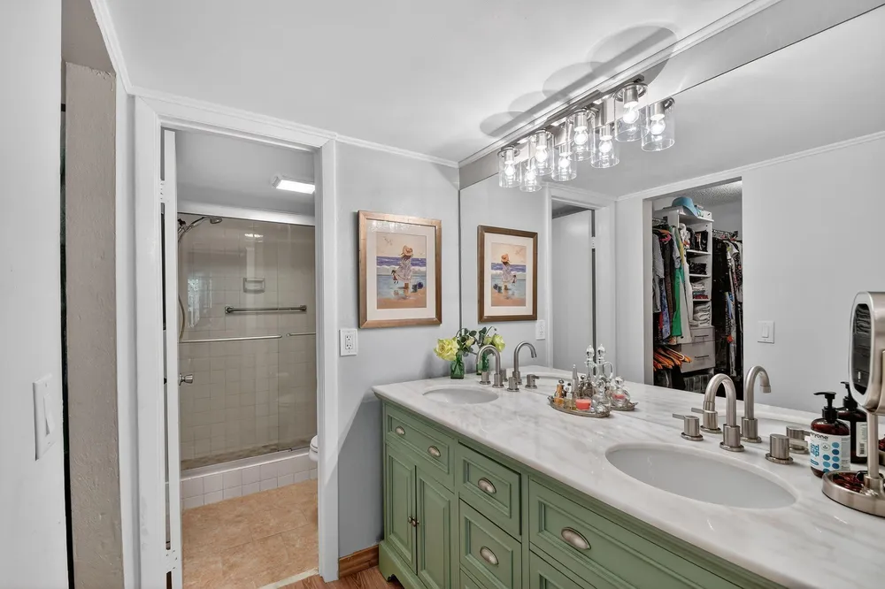 7855 Willow Spring Dr, Lake Worth, FL 33467