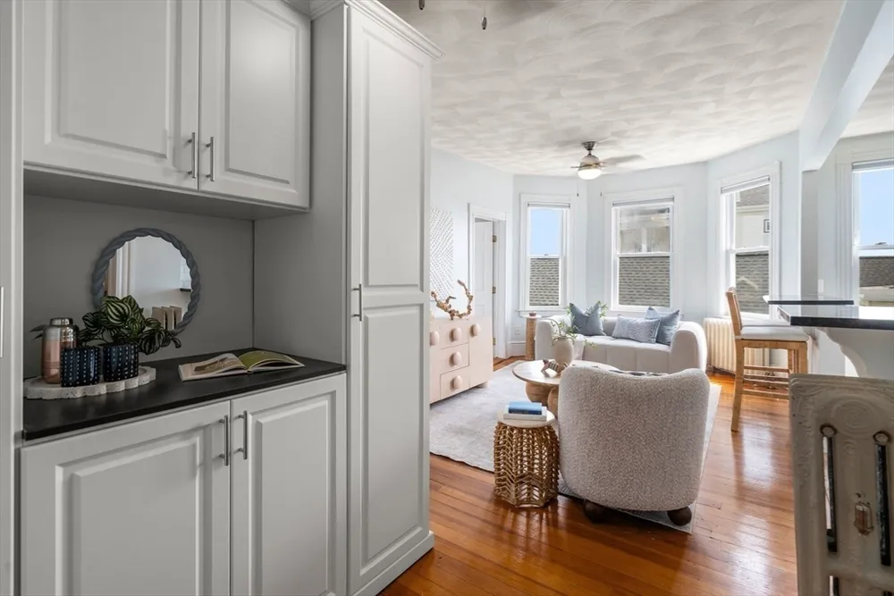 53 Trident Ave, Winthrop, MA 02152