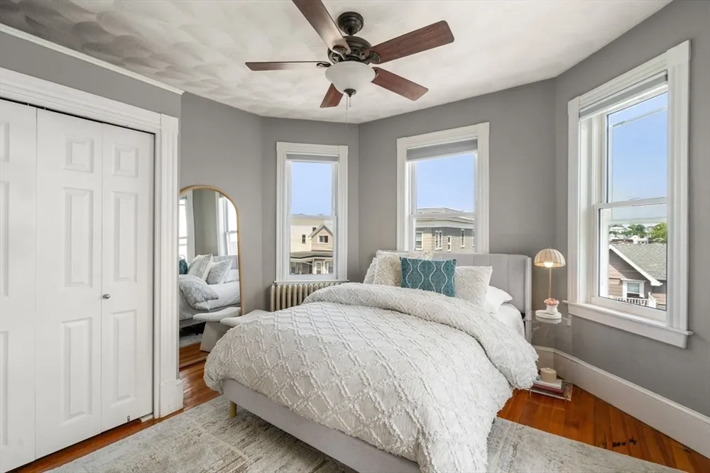 53 Trident Ave, Winthrop, MA 02152