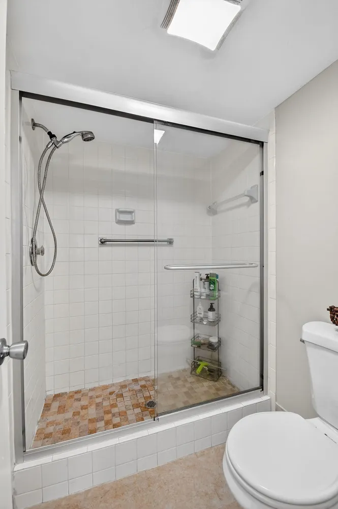 7855 Willow Spring Dr, Lake Worth, FL 33467