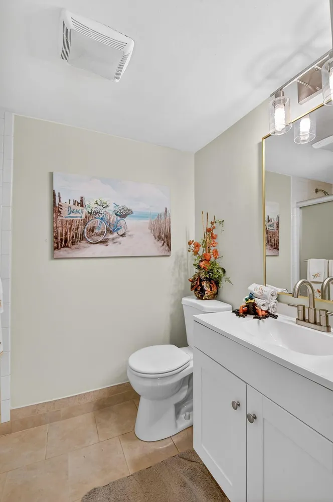 7855 Willow Spring Dr, Lake Worth, FL 33467
