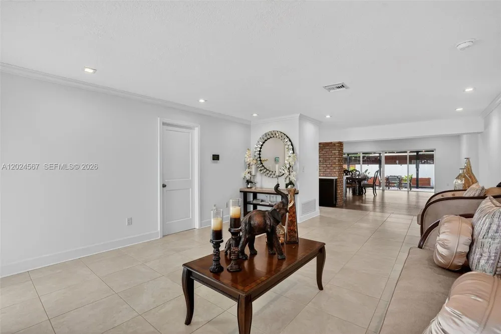 13463 SW 66TH TER, Miami, FL 33183