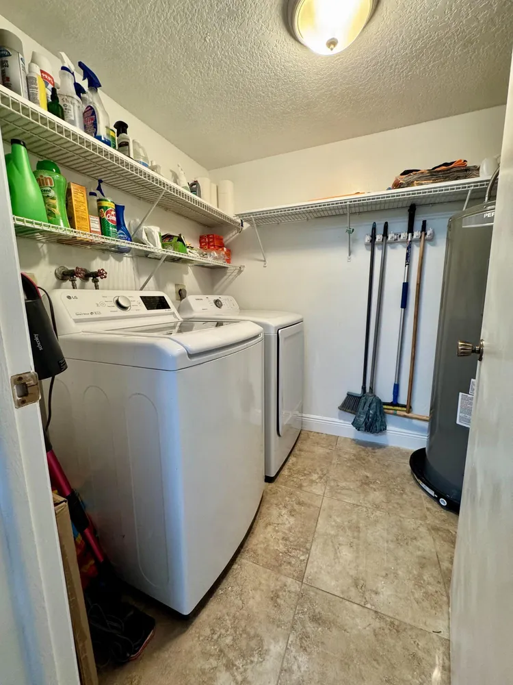 8740 Azalea Ct, Tamarac, FL 33321