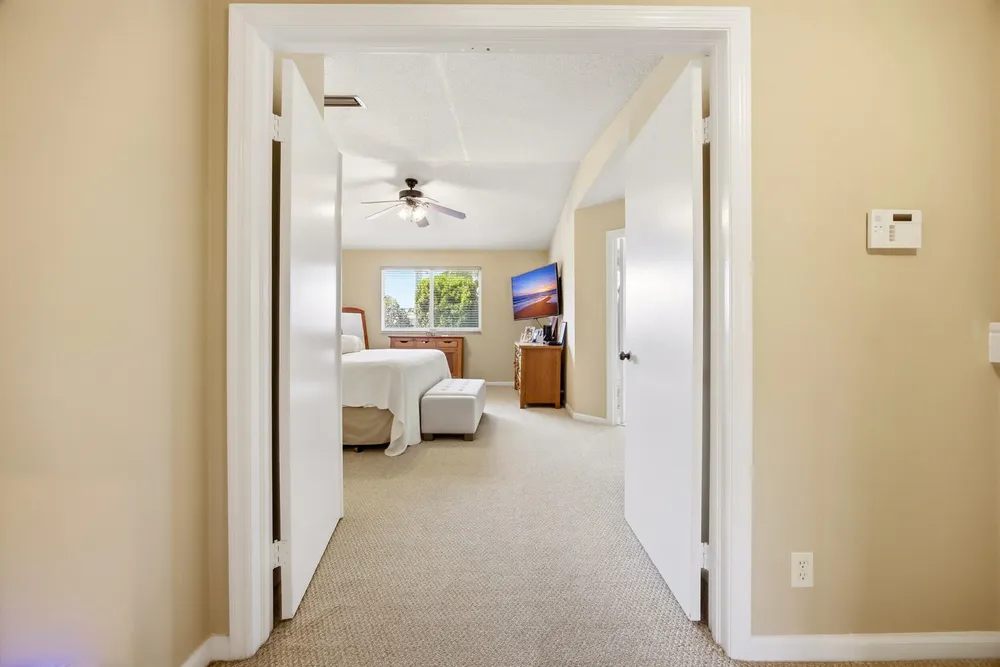 6738 Via Regina, Boca Raton, FL 33433