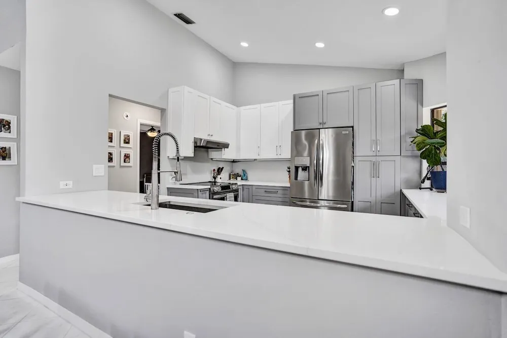 54 Cedar Circle, Boynton Beach, FL 33436