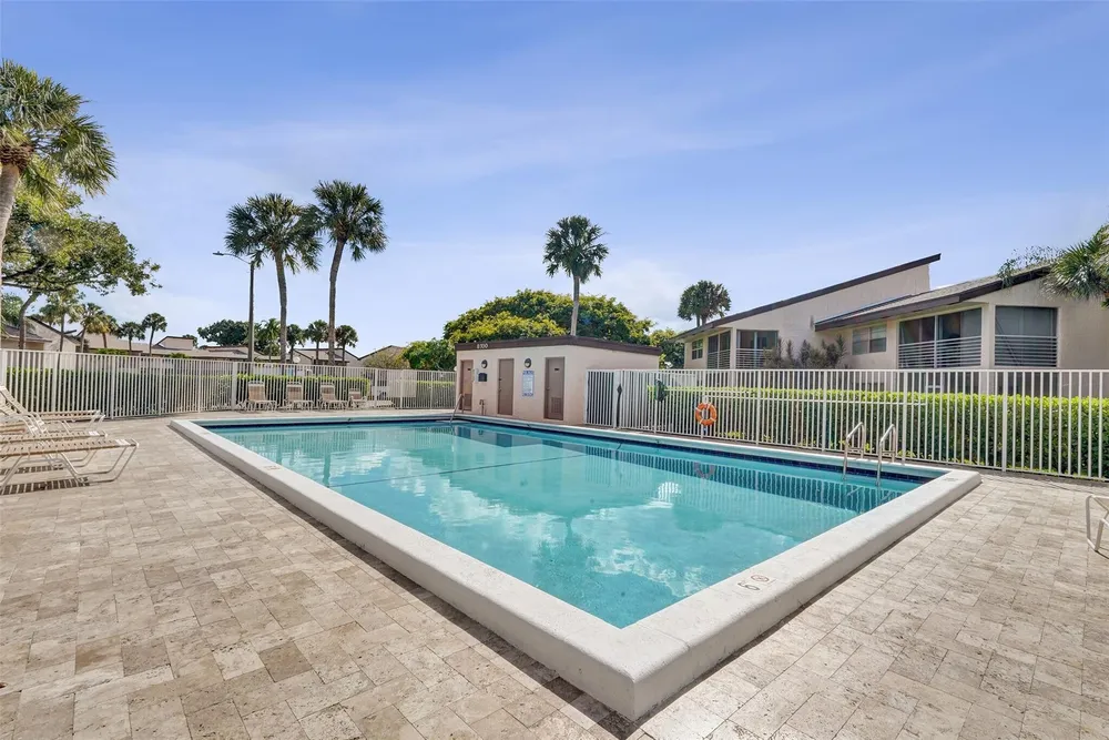 8740 Azalea Ct, Tamarac, FL 33321