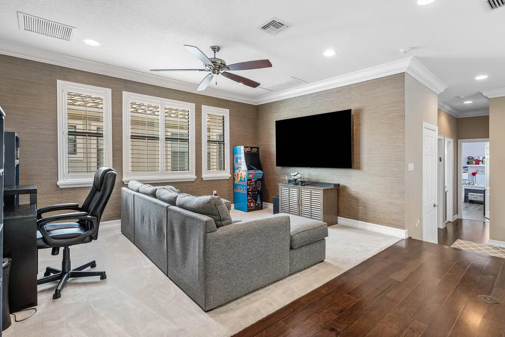 8658 Lewis River Rd, Delray Beach, FL 33446
