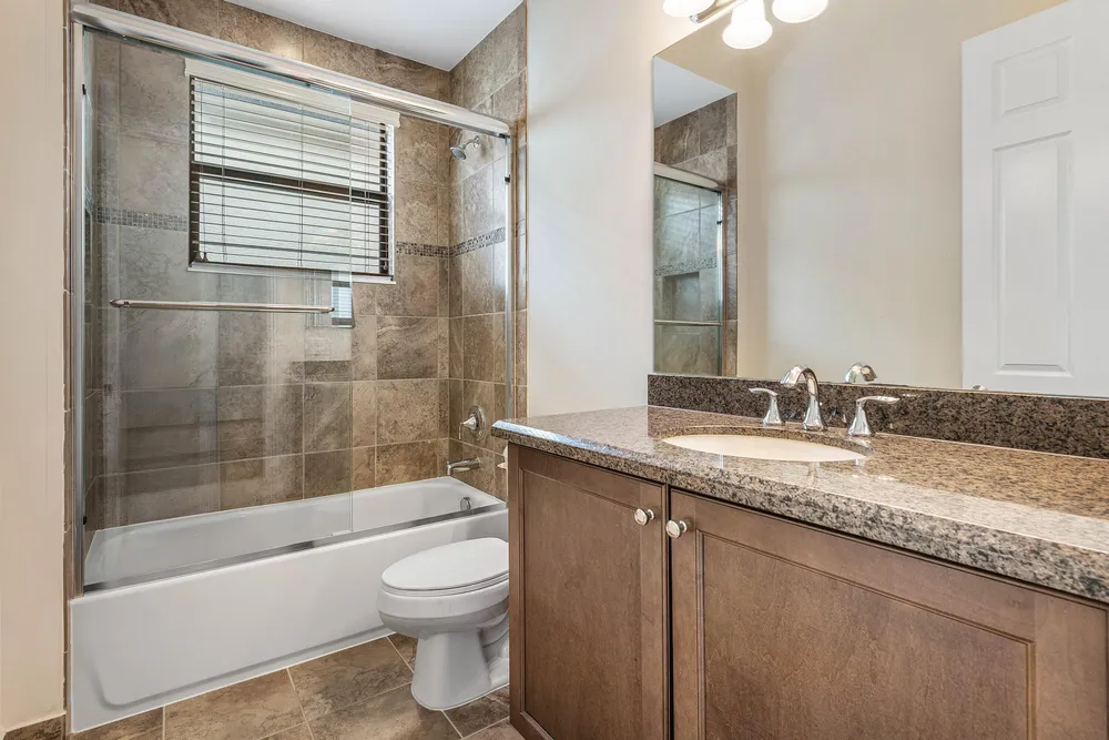 8658 Lewis River Rd, Delray Beach, FL 33446