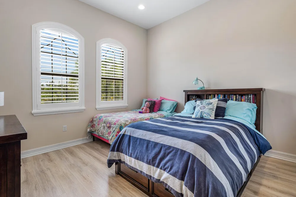 8658 Lewis River Rd, Delray Beach, FL 33446