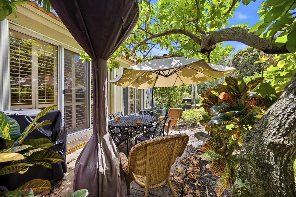 6738 Via Regina, Boca Raton, FL 33433