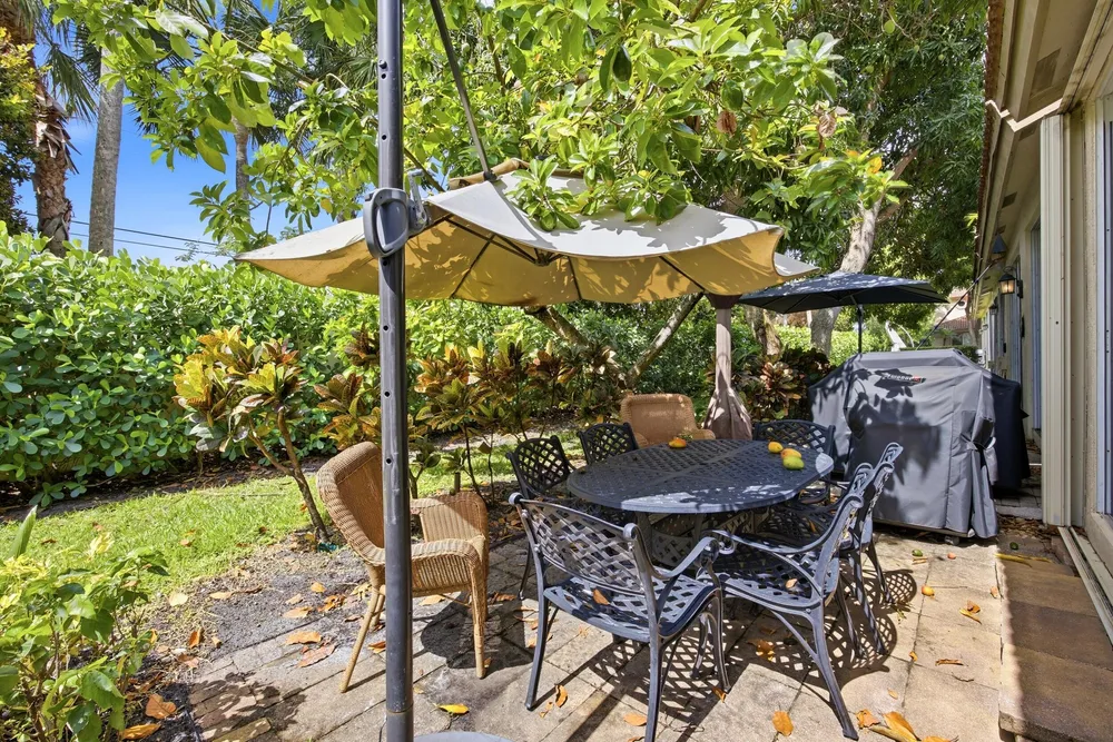 6738 Via Regina, Boca Raton, FL 33433