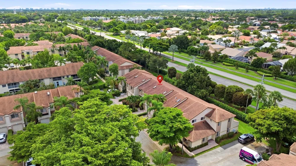 6738 Via Regina, Boca Raton, FL 33433
