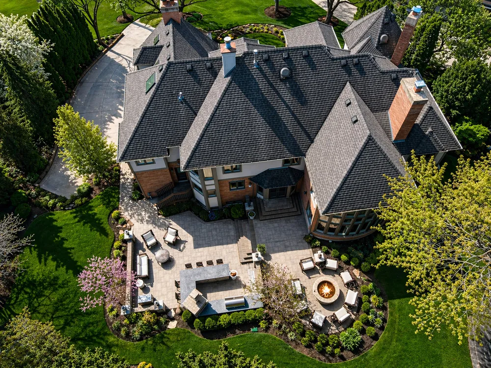 599 Chateaux Bourne Dr, Barrington, IL 60010